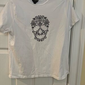 Grateful Ladies Size 6 SAINT + SOFIA Floral Skull Tee - White Organic Cotton GUC